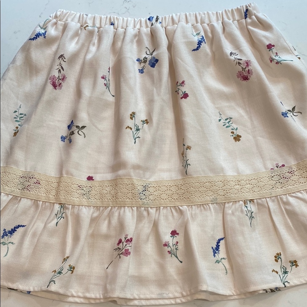 ⚡️3 for $15⚡️Sadie & Sage Cream A-Line Skirt
